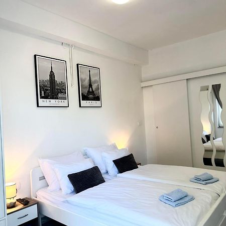 Studio Apartman Brletic Tounj Exterior photo